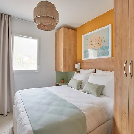 شقة Newly Built Holiday Near The Beach رويا