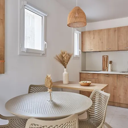 Newly Built Holiday Near The Beach شقة رويا