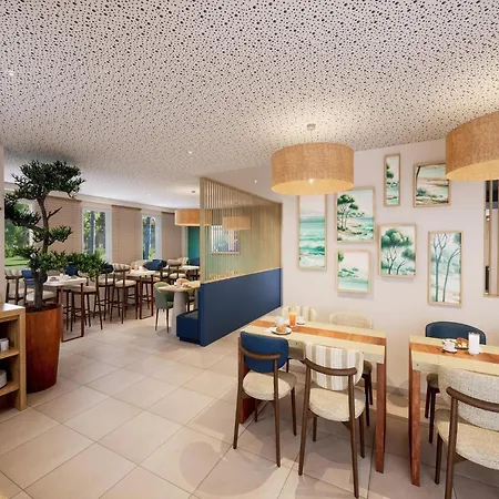 Newly Built Holiday Near The Beach شقة *